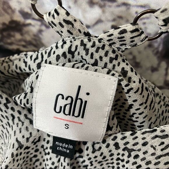 Cabi 5359 Flutter Tank Top Blouse Size Small - Picture 6 of 7